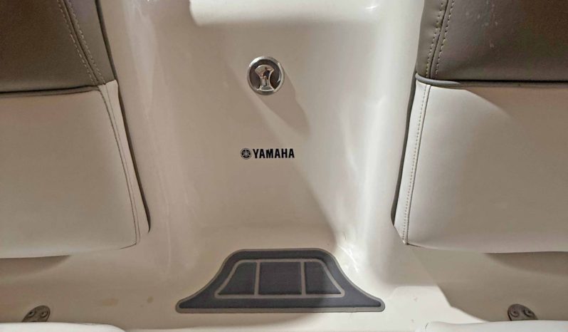 
								YAMAHA LIMITED 242 full									