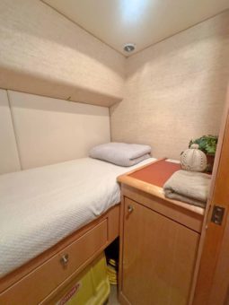 
										OCEAN YACHT SS 62 full									