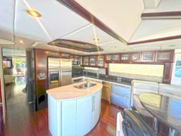 
										LAZZARA CMY 84 full									