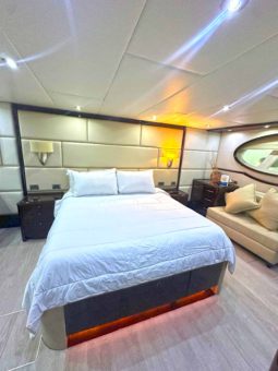 
										LAZZARA CMY 84 full									