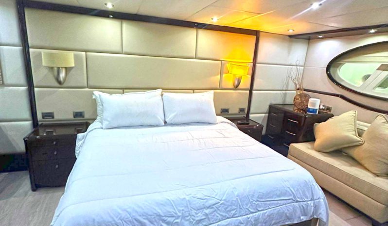 
								LAZZARA CMY 84 full									