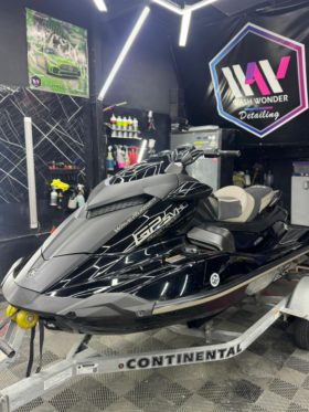 MOTOS YAMAHA GP 1800R