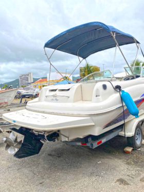 SEA RAY 210SD SUN DECK 21
