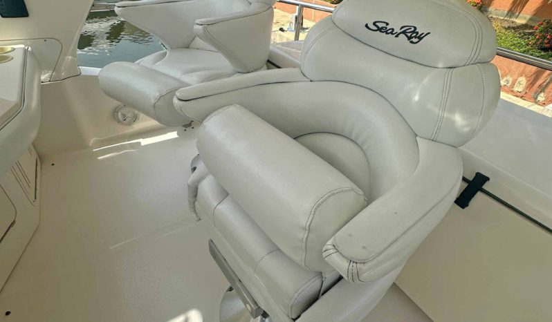 
								SEA RAY SEDAN BRIDGE 48 full									