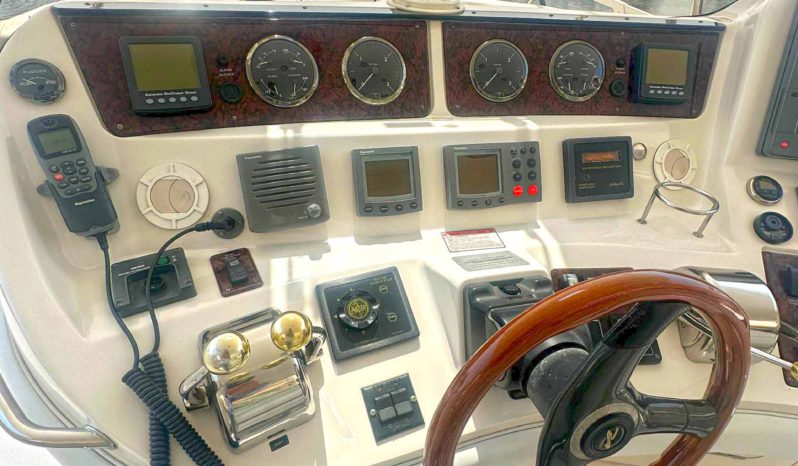 
								SEA RAY SEDAN BRIDGE 48 full									