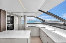 
										SUNSEEKER OCEAN 182 90 full									