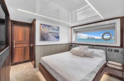 
										SUNSEEKER OCEAN 182 90 full									