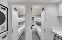 
										SUNSEEKER OCEAN 182 90 full									