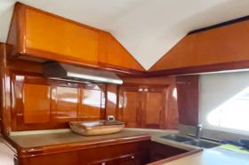 LUHRS 41