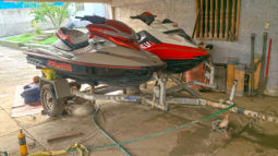 1 MOTO SEA DOO 215D Y 1 SEA DOO 177C00