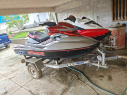 1 MOTO SEA DOO 215D Y 1 SEA DOO 177C00