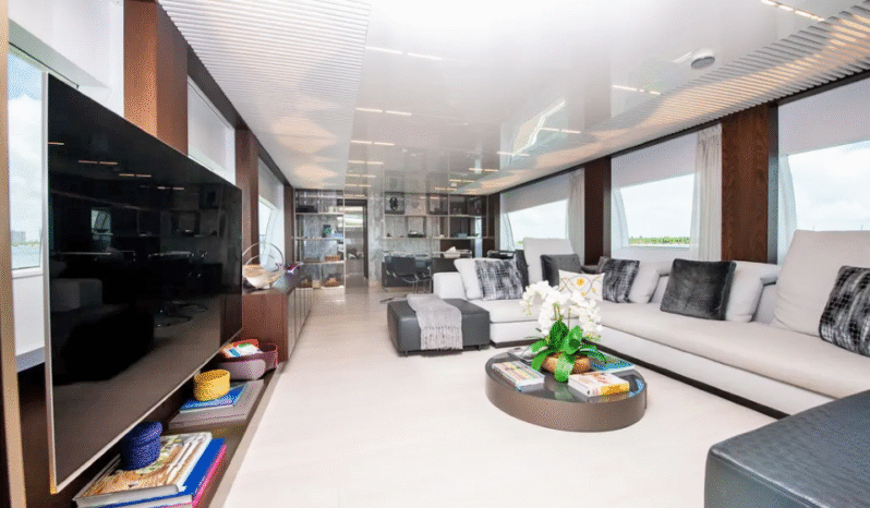 
								FERRETTI 85 full									
