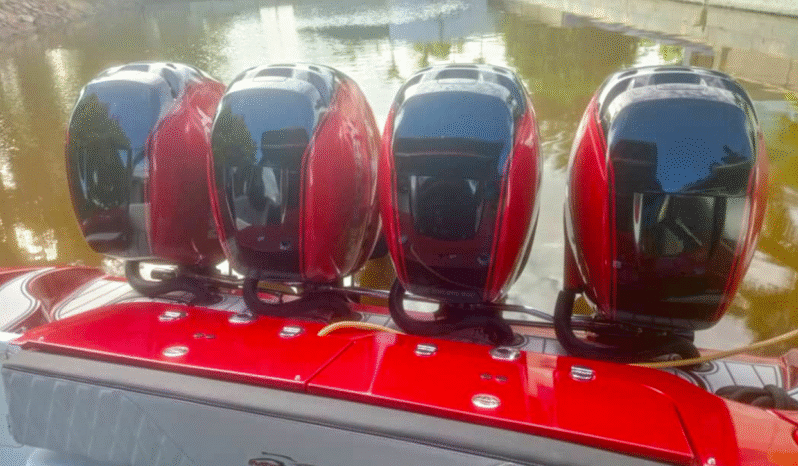 
								4 MOTORES MERCURY VERADO 300HP full									