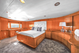 
										PALMER JOHNSON 80 full									