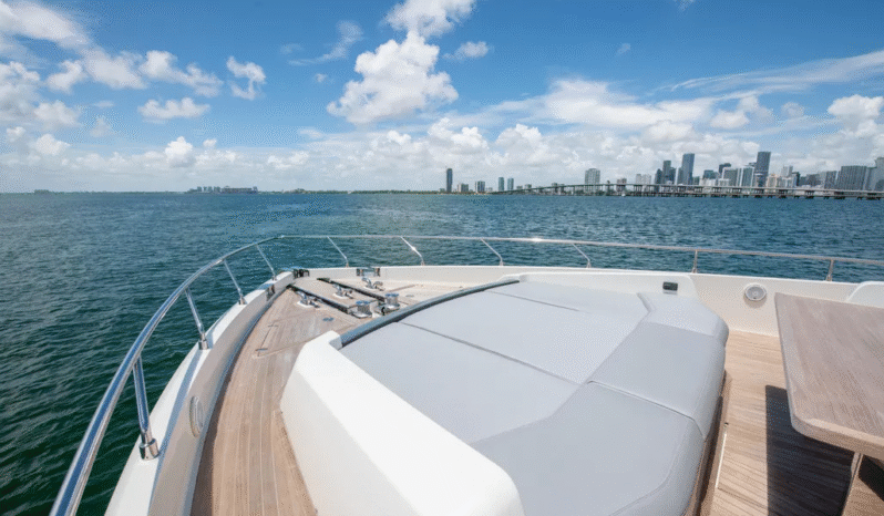 
								FERRETTI 85 full									