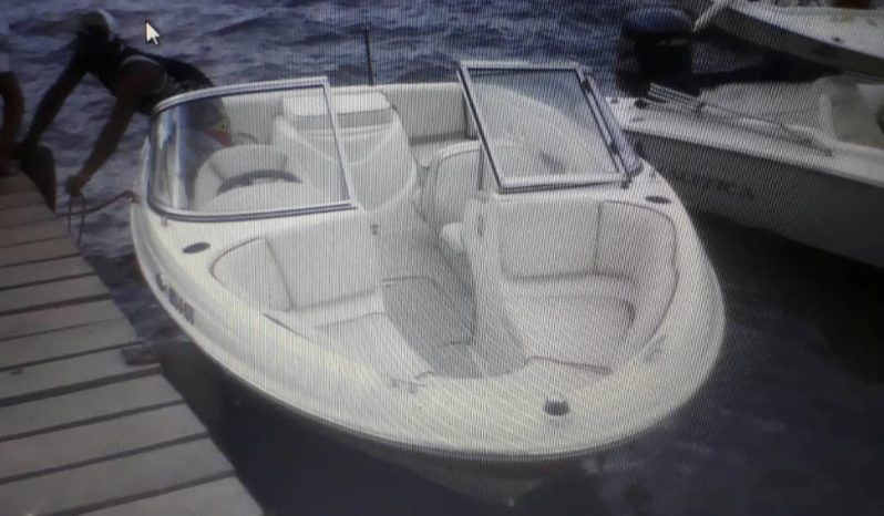 
								MAXUM 18 full									