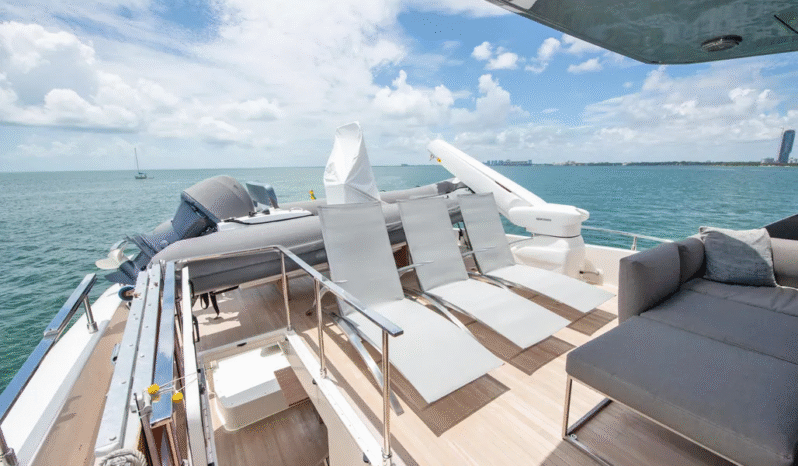 
								FERRETTI 85 full									