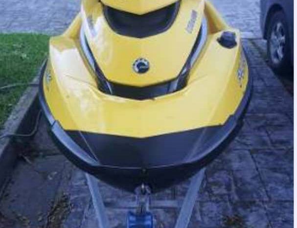
								MOTO SEA DOO RXT 260 RS full									