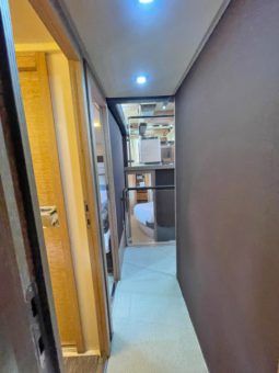 
										AZIMUT 64 full									