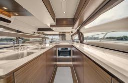 
										AZIMUT FLYBRIDGE 64 full									