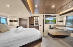 
										AZIMUT FLYBRIDGE 64 full									