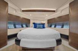 
										AZIMUT FLYBRIDGE 64 full									