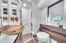 
										AZIMUT FLYBRIDGE 64 full									