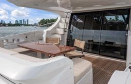 
										AZIMUT FLYBRIDGE 64 full									