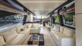 AZIMUT FLYBRIDGE 72