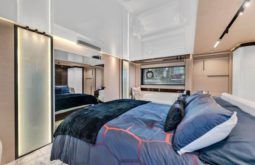 
										AZIMUT S10 94 full									