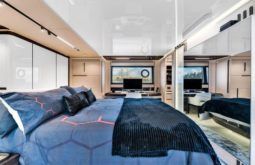 
										AZIMUT S10 94 full									