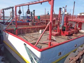 BARCO ACERO NAVAL 27MTRS