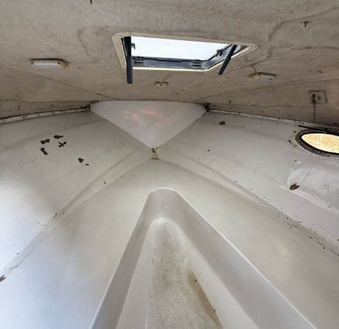 
								BAYLINER CAPRI CUDDY 23 full									