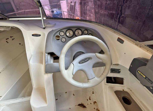 
								BAYLINER CAPRI CUDDY 23 full									