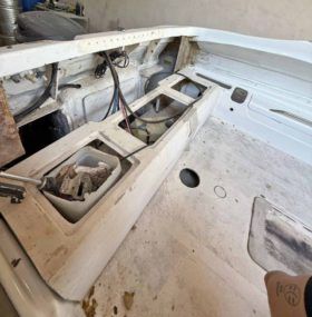 BAYLINER CAPRI CUDDY 23