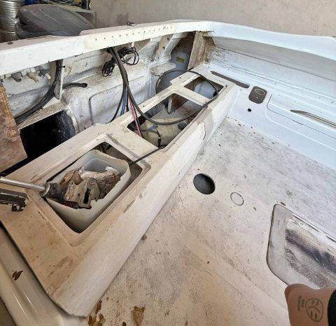 
								BAYLINER CAPRI CUDDY 23 full									