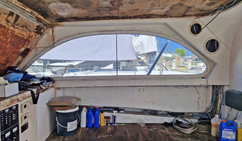 BERTRAM CONVERTIBLE 38 full