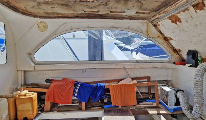 BERTRAM CONVERTIBLE 38 full