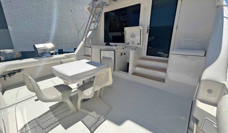 
								BERTRAM CONVERTIBLE 51 full									