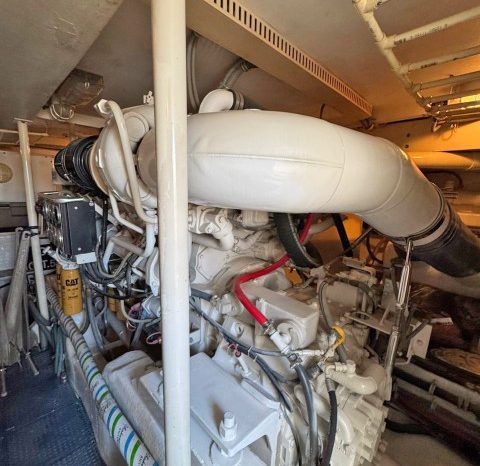 
								BERTRAM CONVERTIBLE 60 full									