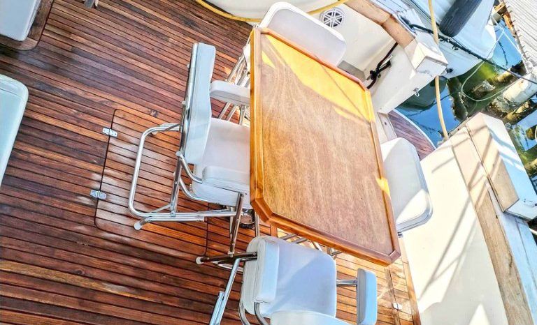 
								BERTRAM SF 46.6 full									