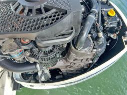BOSTON WHALER 32 full