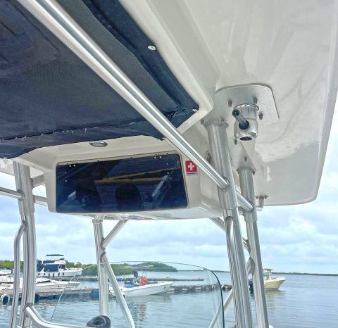 
								BOSTON WHALER OUTRAGE 28 full									