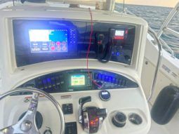 
										BOSTON WHALER OUTRAGE CUDDY 320 full									