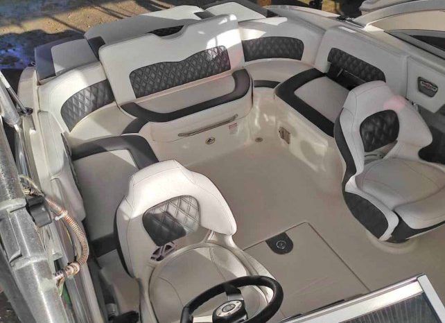 
								CHAPARRAL 246 24 full									