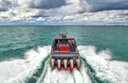 CIGARETTE NIGHTEAGLE 42 full