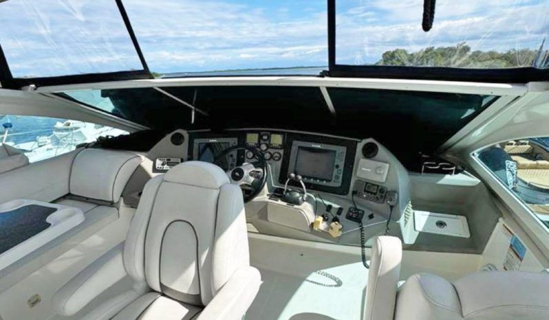 
								CRUISERS YACHTS SPORT SEDAN 50 full									