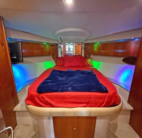 
								CRUISERS YACHTS 447 44 full									