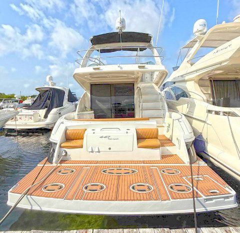 
								CRUISERS YACHTS 447 44 full									