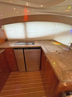 
										CRUISERS YACHTS 447 44 full									